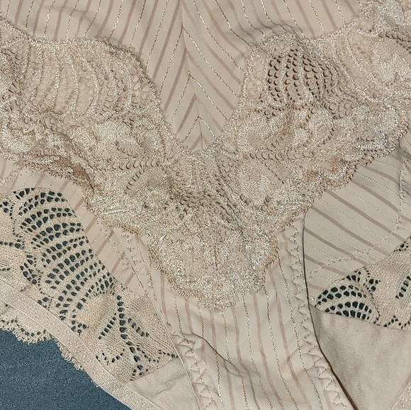 🏖 Paramour Lace Panties - Picture 4 of 7